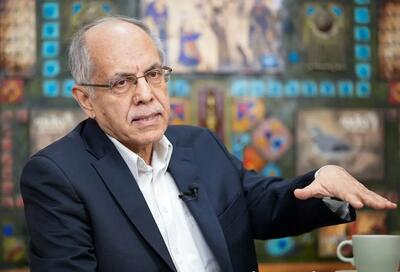 چرا روشنفکرانی چون فروغی حامی رضاخان شدند؟