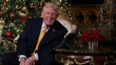  تبریک کریسمس به سبک ترامپ: بر همه مبارک باشد به جز «اراذل چپ افراطی»