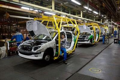 چهار پرده از عجایب ایران‌خودرو