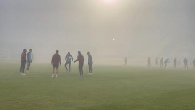 گرم کردن بازیکنان آلومینیوم و ملوان قبل از آغاز بازی