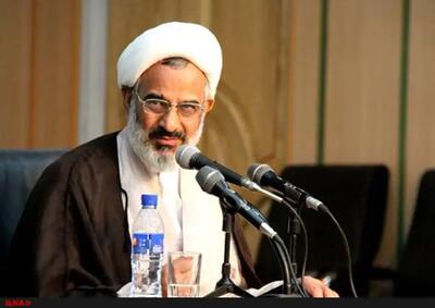 دشمن به دنبال تسلیم ملت‌هاست