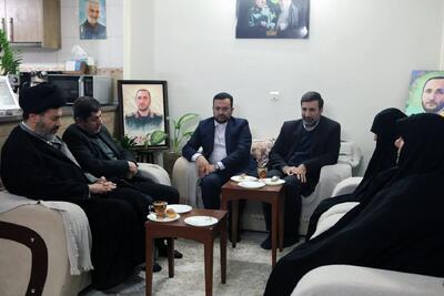 دیدار سخنگوی شورای نگهبان با خانواده سردار شهید «جواد پوررجبی» که خانوادگی ناظر انتخابات بودند