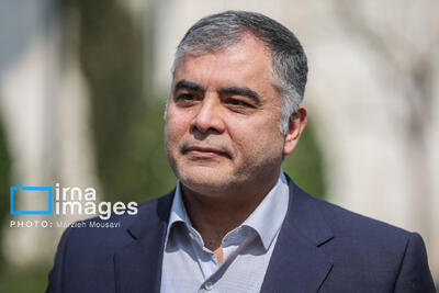 وزیر نفت: بنزین سوپر وارداتی خدمتی خارج از نظام سهمیه‌بندی است