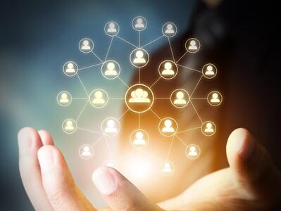 آزادیخواهان چگونه ظالم می شوند؟/ انسان توسعه خواه  ۱۰۰ درصد مسئولیت اعمالش را می پذیرد / تقویت هوش هیجانی با آشتی میان سر، قلب و غریزه