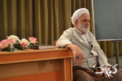 در روایات تربیتی، کدام گروه سنّی مورد تأکید قرار گرفته است؟/ درس هایی از قرآن ۴ دی ۱۴۰۴ سوال ۲ - مجله اینترنتی کولاک