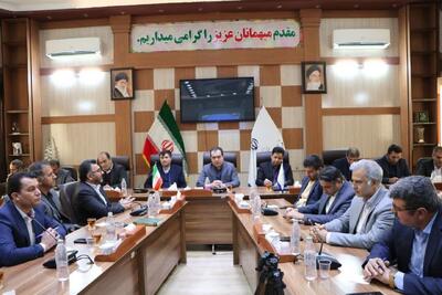  معموری: دستگاه‌های دولتی از کسب‌وکارهای داخل خراسان شمالی خرید کنند