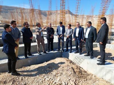  میرزایی قیری: پرداخت تسهیلات، گره‌گشای نهضت ملی مسکن گراش است