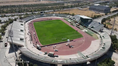 مه غلیظ بازی لیگ برتری را به تعویق انداخت - پارس فوتبال