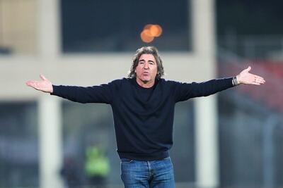 پست احساسی ساپینتو پس از صعود استقلال - پارس فوتبال