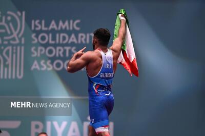 کشتی جهان در تسخیر ایرانی‌ها؛ ۳ کشتی‌گیر در صدر برترین‌ها - پارس فوتبال