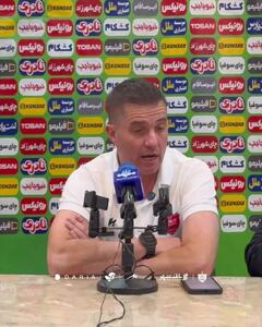 اوسمار: از عملکرد علیپور راضی ام/ می‌خواهم امشب استراتژی حریف را پیدا کنم(ویدیو) - پارس فوتبال
