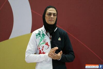 شهربانو منصوریان در واکنش به صحبت های ابوطالب حسینی او را دلقک خطاب کرد