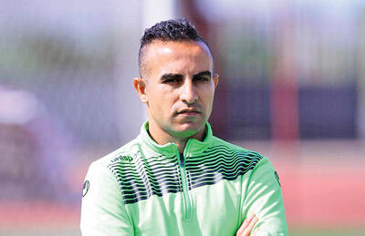 هواداران نه؛ بازیکنان باعث شدند به کریم باقری توهین شود/ از مردم خواهش می‌کنم با تیم‌ملی آشتی کنند - پارس فوتبال