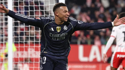 بازیکنان ۵ لیگ برتر اروپا با بیشترین تعداد هت‌تریک در سال ۲۰۲۵ / عکس - پارس فوتبال