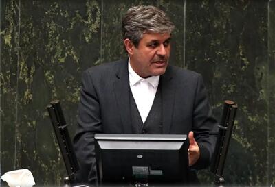 مجلس برای افزایش حقوق کارمندان در سال آینده تلاش می‌کند