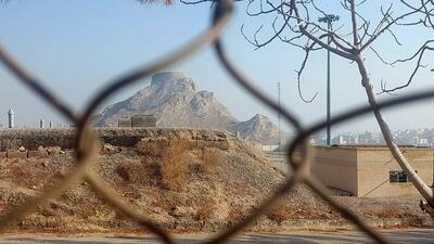 یزد؛ میراث جهانی در محاصره دود مازوت / آلودگی نفسگیر ناشی از صنایع آلاینده، بافت تاریخی شهر یزد را تهدید می کند + فیلم