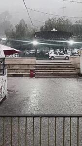 فیلم / هم اکنون؛ بارش سنگین باران در نمک آبرود مازندران