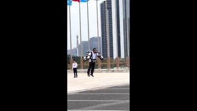 رونمایی از کوله‌ پشتی پرنده: پرواز با سرعت 100 کیلومتر در ساعت! / فیلم