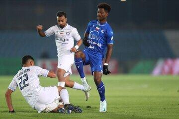 چرا بازی استقلال و گل گهر در ورزشگاه پاس قوامین برگزار نمی‌شود؟