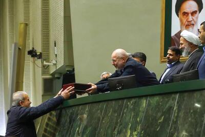 عضو کمیسیون تلفیق بودجه: دولت هزینه‌های جاری خودش را کاهش دهد