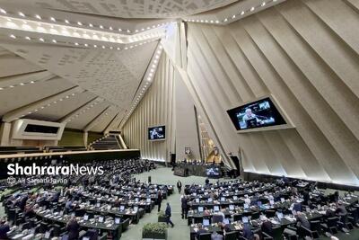 نامه ۱۶۵ نماینده مجلس به سران قوا | ریشه تورم ایران، ارز است نه کسری بودجه