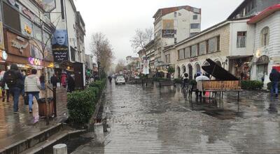  فعالیت سامانه بارشی در گیلان/ کاهش ۶ درجه‌ای دما در راه است