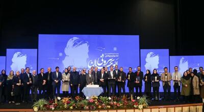  عضو هیئت علمی دانشگاه علوم پزشکی زنجان رتبه نخست جشنواره پژوهشی ابوریحان بیرونی را کسب کرد