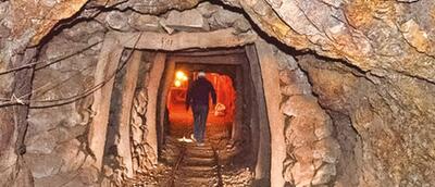 سفره‌های خالی ۶۰۰ معدنکار در دالان‌های «همکار»