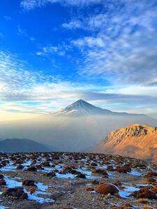  عکس: دماوند سربلند در میان دود و آلودگی
