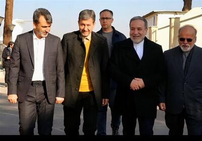 عراقچی وارد اصفهان شد - تسنیم