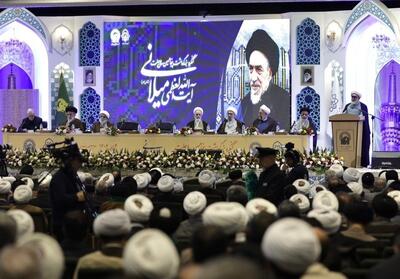 تجلیل از آیت‌الله میلانی (ره) احیای یک الگوی اصیل از عالم ربانی است - تسنیم