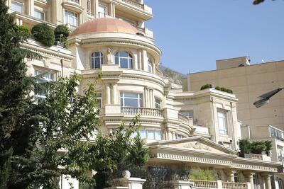 اموال ۵۱ سرمایه‌دار بزرگ مصادره شد + اسامی / ماجرای 46 سال قبل چه بود؟