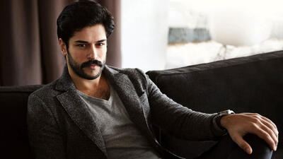  آقای بازیگر جذاب تولدش را با کریسمس جشن گرفت