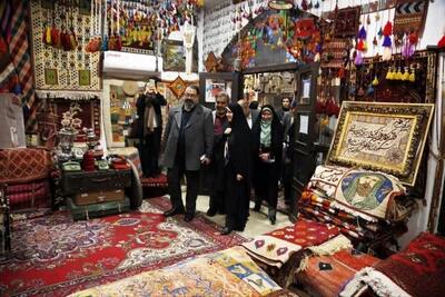 بازار هنر؛ پیوند دهنده گردشگران با محصولات صنایع دستی است