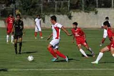 صدرنشین لیگ در مقابل تیم رده دومی ماهان متوقف شد