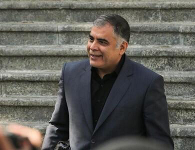 وزیر نفت: حجم نفت و تعداد بشکه نفت‌هایی که می‌فروشیم، عدد خوبی است؛ این روند همچون گذشته ادامه دارد