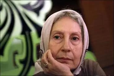 شیرین یزدان‌بخش دار فانی را وداع گفت