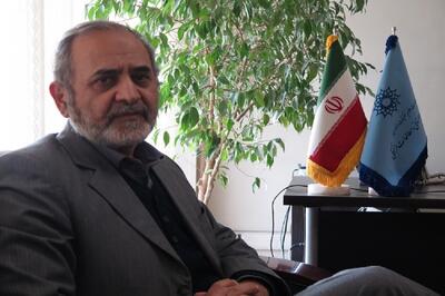 علامه نائینی معتقد بود تنها راه مهار استبداد قانون است