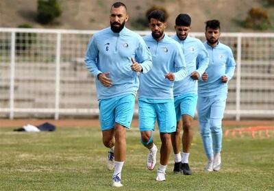 کاپیتان استقلال رکوردشکنی کرد: روزبه چشمی در جمع ۱۰ بازیکن برتر آسیایی تاریخ باشگاه