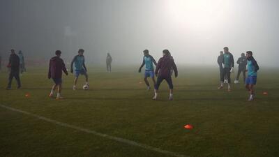 بازی آلومینیوم تعطیل شد، اما تمرینات در زیر مِه ادامه دارد!