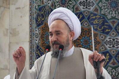  امام‌جمعه شاهین‌دژ : دشمن در تقابل با جمهوری اسلامی به بن بست رسیده است