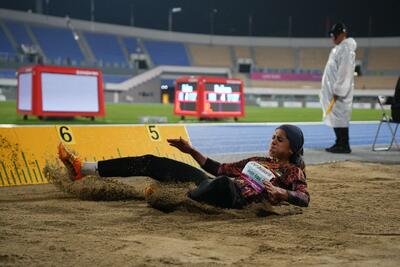 پرنده طلایی دوومیدانی آسیا: وقتی از ورزش حرفه‌ای فاصله گرفتم، مطب می‌زنم