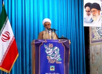  امام جمعه یاسوج: احتکار خیانت به مردم است