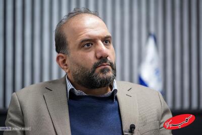 ببینید | حمله یک حقوقدان به صداوسیما روی آنتن زنده: خجالت نمی‌کشید خودتان را با انگلیس مقایسه می‌کنید؟ - کلبه سرگرمی