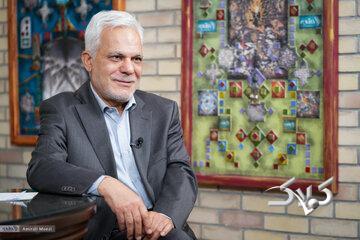 ناگفته‌های سردار طلایی از سفرش به کانادا و ماجرای باشگاه رفتنش در آنجا/ بنده پولدار بودم/ از کجا معلوم همان مسئول گزینش خودش نفوذی نباشد؟ - مجله اینترنتی کولاک