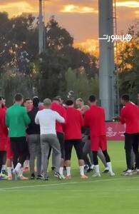 ویدئو: حرکات جالب سرمربی مراکش در تمرینات - پارس فوتبال