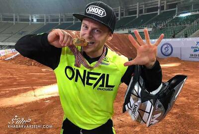 چرا مایکل ملرو جاودانه شد؟ بک‌فلیپ افسانه‌ای قهرمان فری‌استایل فقط طلا می‌خواست +ویدیو - پارس فوتبال