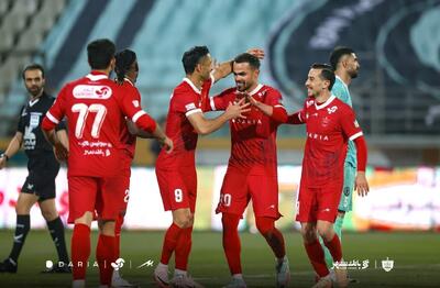 پرسپولیس به دنبال استخراج طلا از معدن مس - پارس فوتبال