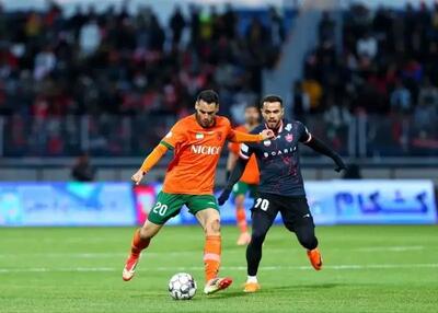 مس رفسنجان 0-1 پرسپولیس: پایان خوش نیم‌فصل برای پرسپولیس - پارس فوتبال