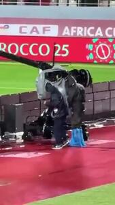 ویدئو: وقتی فیلم‌بردار هم به ریتم جام ملت‌ها می‌رقصد - پارس فوتبال